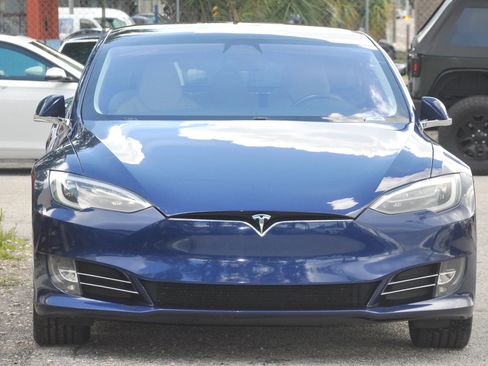 Used 2017 Tesla Model S 75 RWD image 6