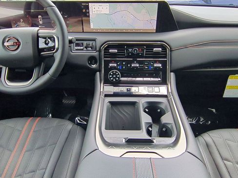 New 2025 Nissan Armada PRO-4X w/ Pro-4X Premium Package image 21