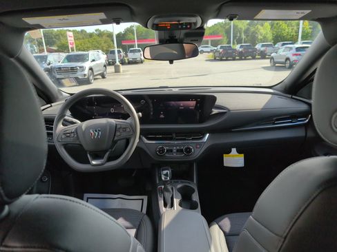 New 2026 Buick Envista Preferred image 28