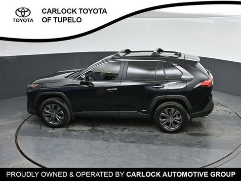 Used 2025 Toyota RAV4 Limited image 39