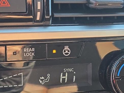 Certified 2024 Nissan Pathfinder Platinum w/ Cargo Package image 22