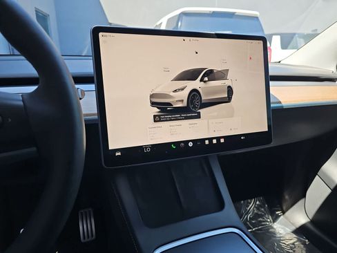 Used 2022 Tesla Model Y Performance AWD/4WD image 20