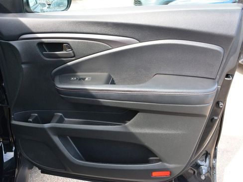 Used 2023 Honda Passport TrailSport image 21