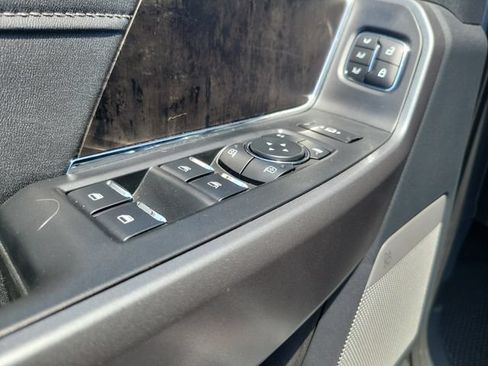 New 2026 Ford F250 Lariat w/ Black Appearance Package AWD/4WD image 30