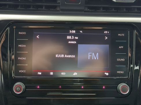 Used 2021 Volkswagen Passat 2.0T SE image 24