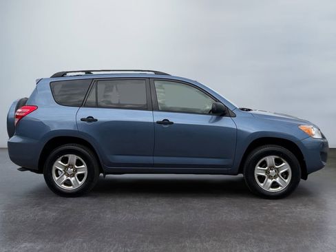 Used 2011 Toyota RAV4 4WD w/ Base L4 Extra Value Pkg image 4