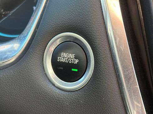 Certified 2023 Chevrolet Traverse LT w/ LT Premium Package image 29