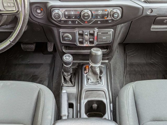Used 2021 Jeep Gladiator Overland AWD/4WD image 21