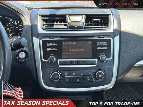 Used 2016 Nissan Altima 2.5 SR FWD image 32