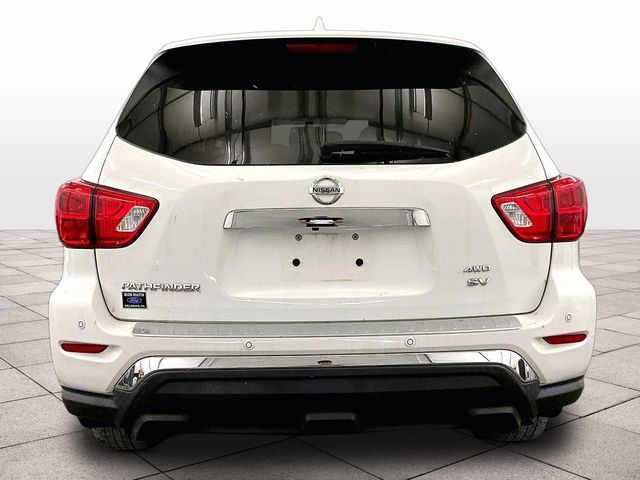 Used 2020 Nissan Pathfinder SV AWD/4WD image 4