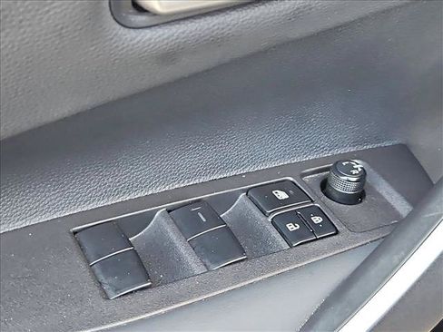 Used 2025 Toyota Corolla SE FWD image 10