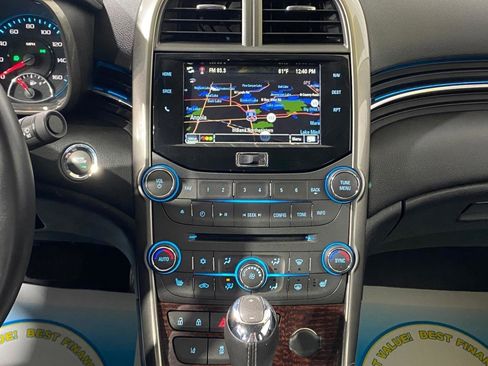 Used 2013 Chevrolet Malibu LTZ FWD image 14
