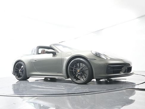 Used 2024 Porsche 911 Targa 4 GTS AWD/4WD image 63