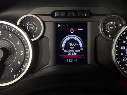 Certified 2025 RAM 2500 Big Horn AWD/4WD image 16