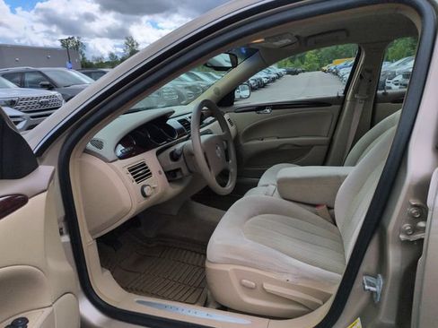 Used 2006 Buick Lucerne CX FWD image 25
