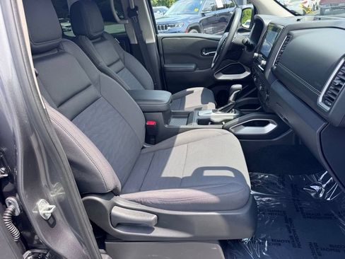 Used 2023 Nissan Frontier SV AWD/4WD image 22