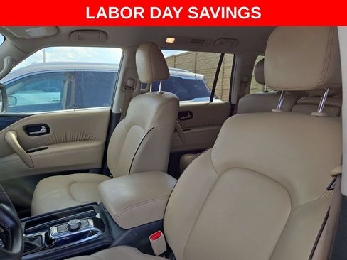Used 2022 Nissan Armada SV w/ SV Appearance Package RWD image 22