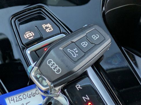 Used 2025 Audi A5 2.0T Premium w/ Convenience Package image 31