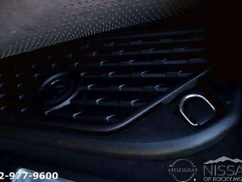 Used 2019 RAM 1500 Laramie image 17