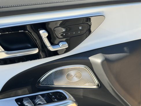 New 2026 Mercedes-Benz E 53 AMG e 4MATIC Sedan image 19