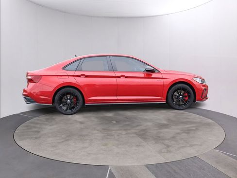 Certified 2025 Volkswagen Jetta GLI Autobahn image 29