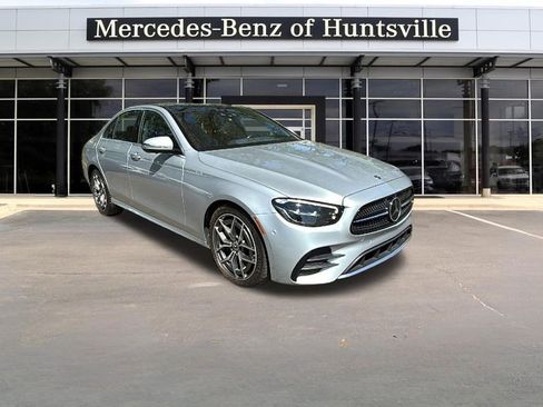 Used 2021 Mercedes-Benz E 350 4MATIC Sedan image 1