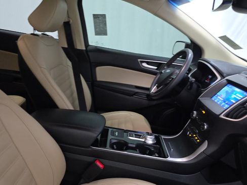 Used 2020 Ford Edge SEL AWD/4WD image 8