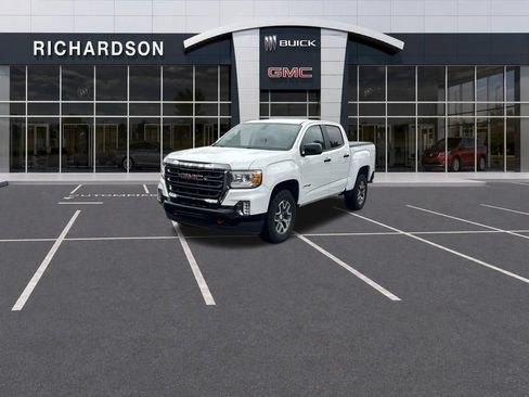 Used 2022 GMC Canyon AT4 w/ Trailering Package AWD/4WD image 1