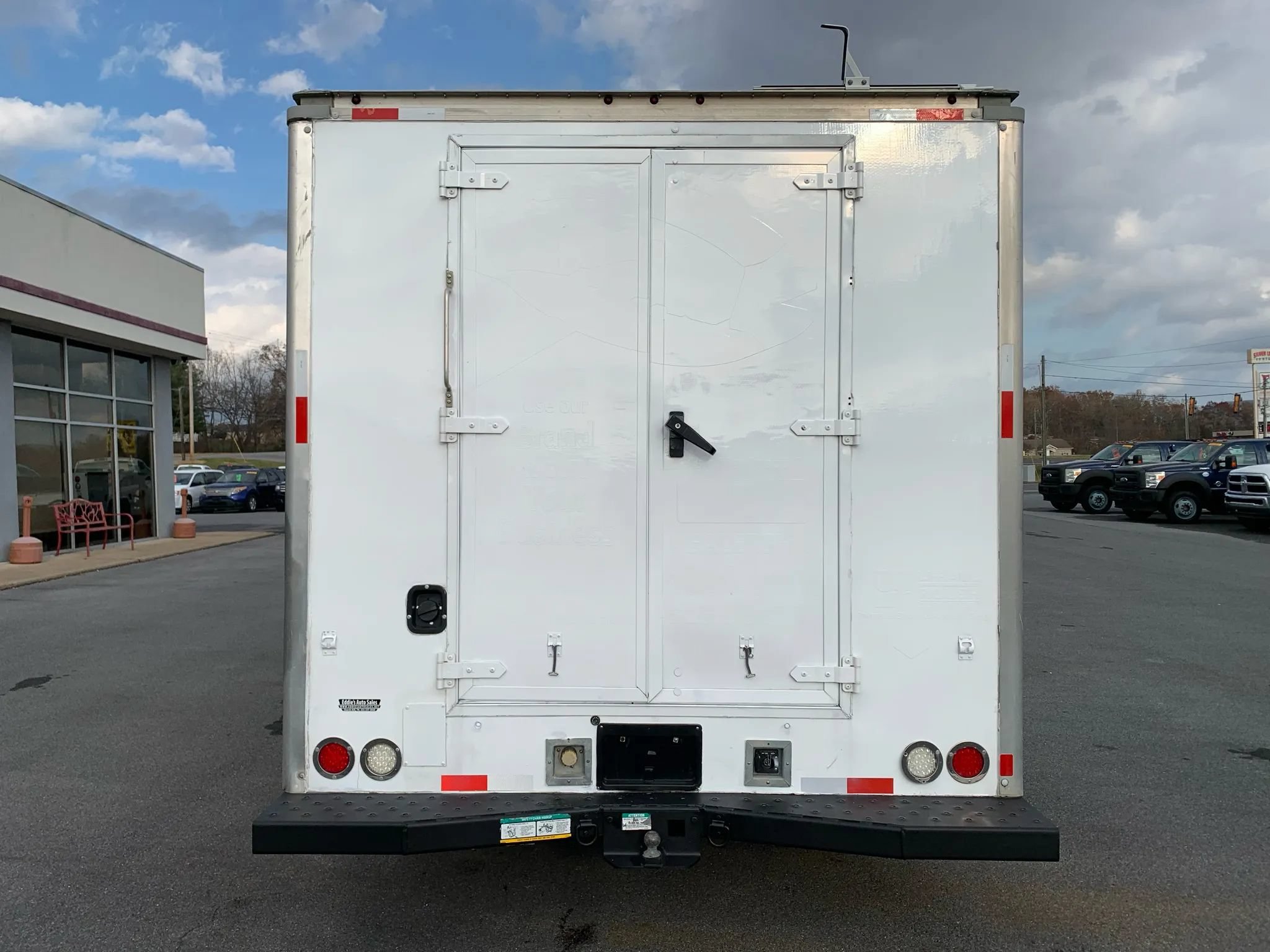 Used 2013 Ford E-450 and Econoline 450 Super Duty w/ PWR Locks & Windows Group RWD image 6