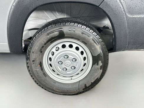 New 2026 RAM ProMaster 2500 w/ Cold Weather Group image 17