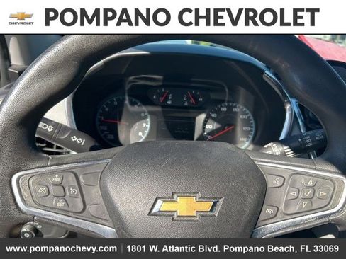 Used 2018 Chevrolet Equinox LS image 5