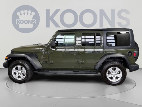 Used 2023 Jeep Wrangler Unlimited Sport AWD/4WD image 2