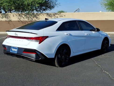 New 2026 Hyundai Elantra SEL Sport Premium image 3