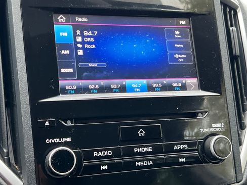 Used 2019 Subaru Impreza 2.0i Premium image 19