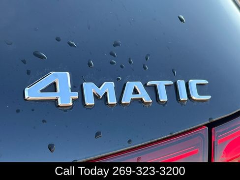 Used 2025 Mercedes-Benz GLA 250 4MATIC image 9