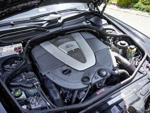 Used 2009 Maybach 62 S RWD image 15