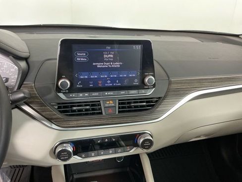 Used 2021 Nissan Altima 2.5 Platinum image 19