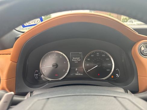 Used 2024 Lexus IS 350 F Sport RWD image 10