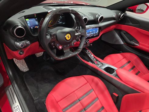 Used 2022 Ferrari Portofino M image 10