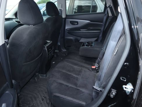 Used 2021 Nissan Murano SV FWD image 10