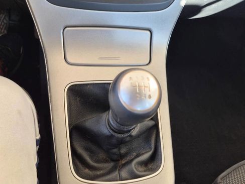 Used 2015 Nissan Sentra S FWD image 12