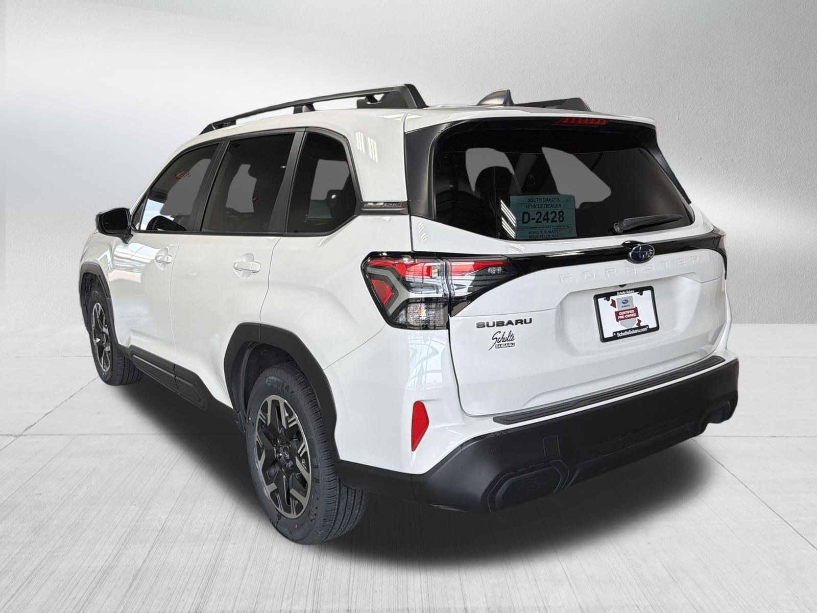 Certified 2025 Subaru Forester Premium w/ Convenience Package #1 AWD/4WD image 5