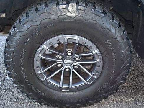 Used 2019 Ford F150 Raptor w/ Equipment Group 802A Luxury image 56