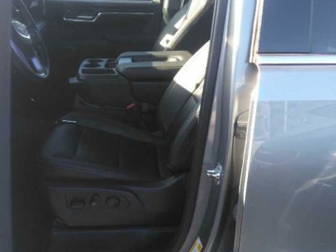 Used 2025 GMC Sierra 1500 SLT RWD image 2