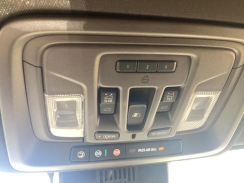 New 2026 GMC Sierra 2500 SLT w/ SLT Premium Package AWD/4WD image 29