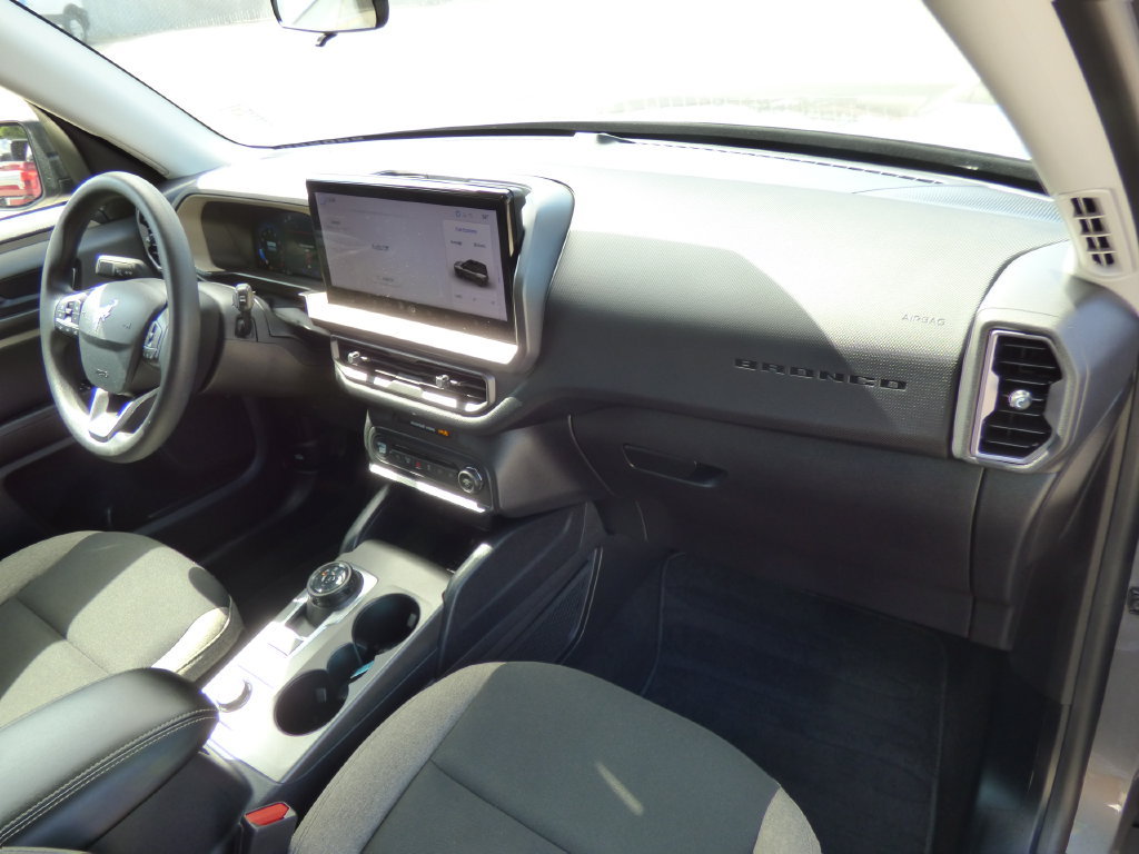 Used 2025 Ford Bronco Sport Big Bend AWD/4WD image 14