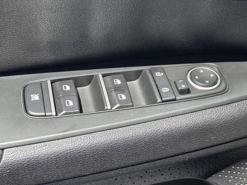Used 2024 Kia Forte LX FWD image 27