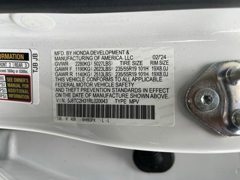 Used 2024 Acura RDX SH-AWD image 11