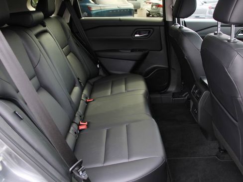 Certified 2024 Nissan Rogue SV w/ SV Premium Package AWD/4WD image 32