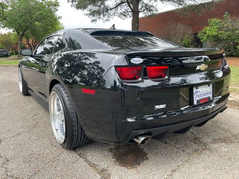Used 2011 Chevrolet Camaro SS w/ RS Package image 3